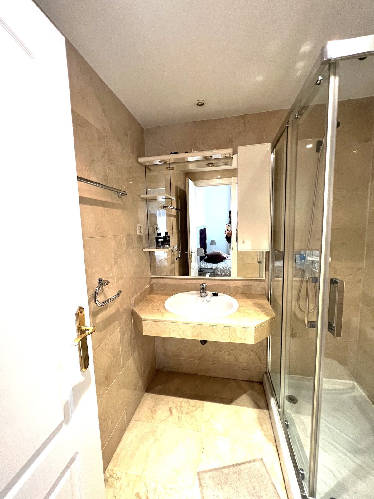 3 Bed Apartment for sale in Puerto Banús Costa Del Sol, Málaga, Spain