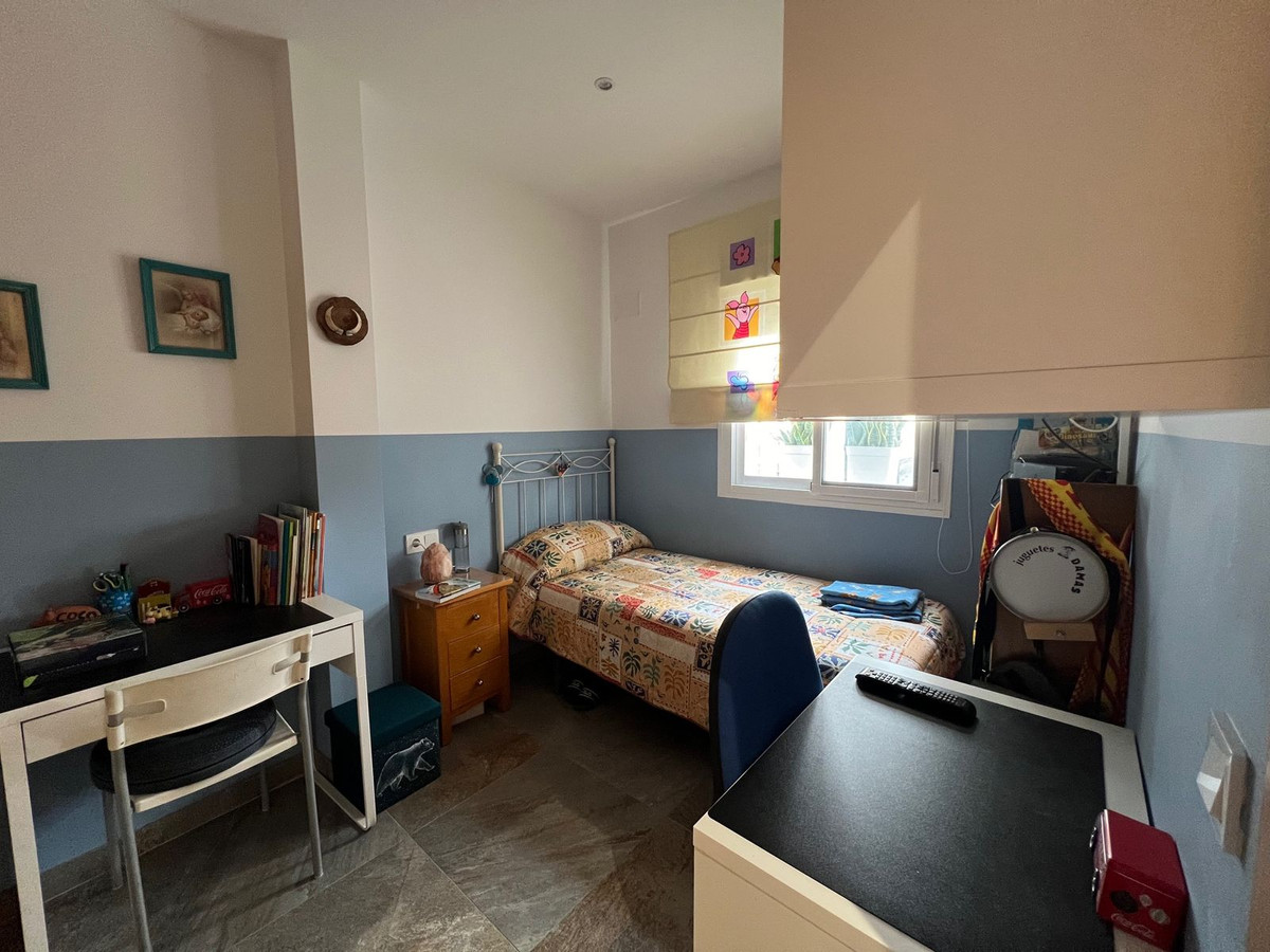 4 Bed Townhouse for sale in Estepona Costa Del Sol, Málaga, Spain