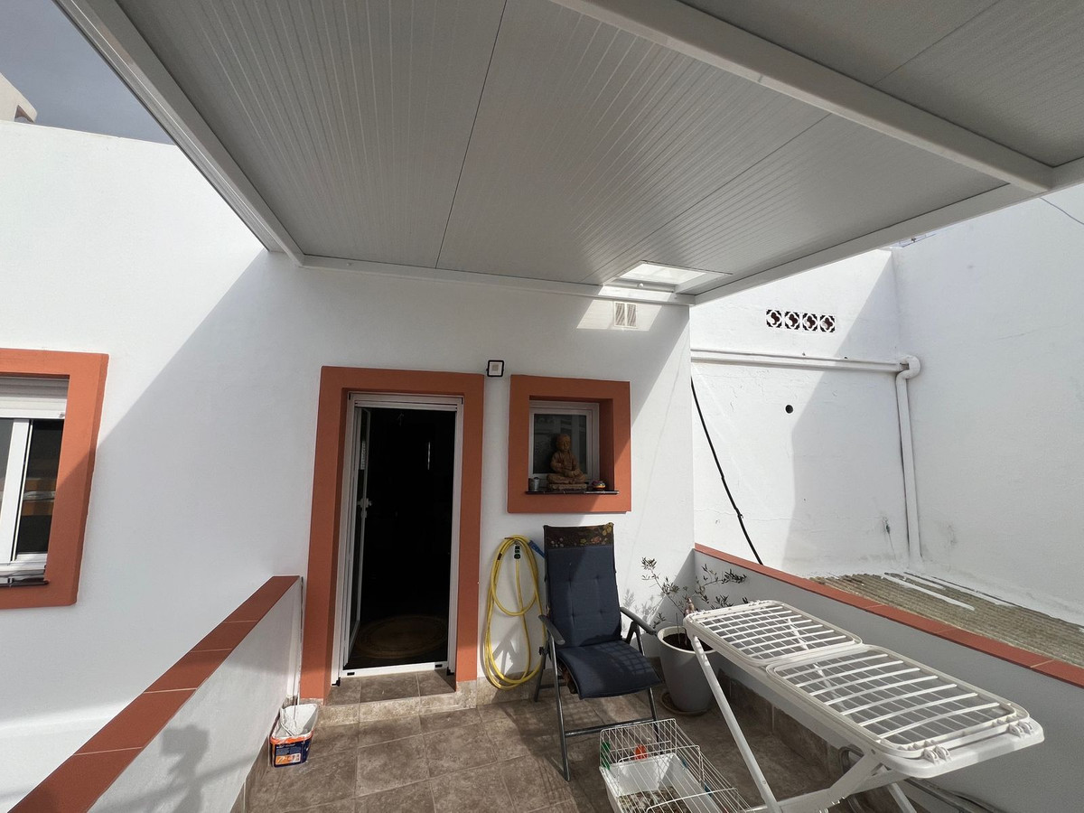 4 Bed Townhouse for sale in Estepona Costa Del Sol, Málaga, Spain