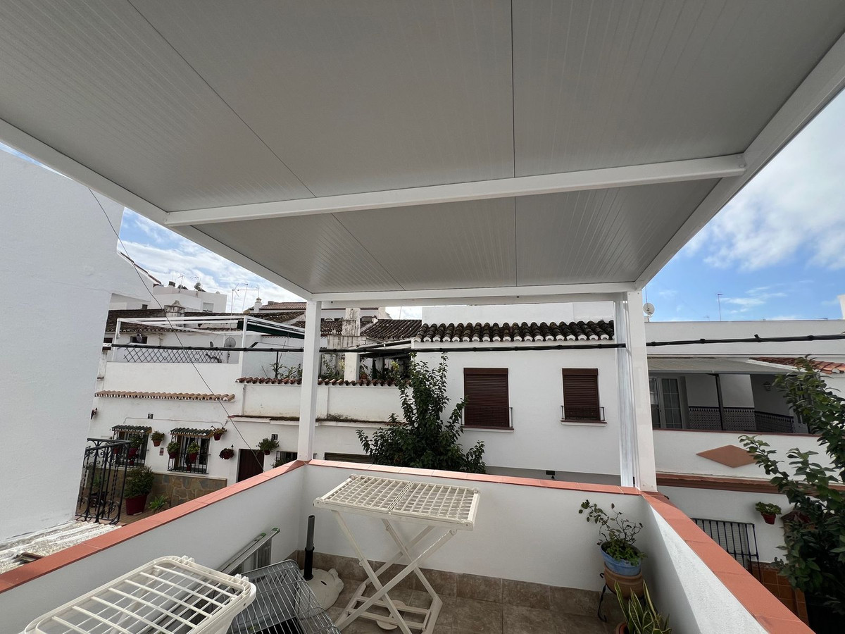 4 Bed Townhouse for sale in Estepona Costa Del Sol, Málaga, Spain