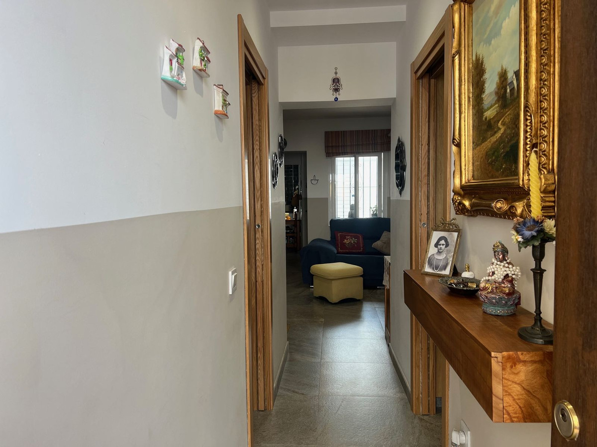 4 Bed Townhouse for sale in Estepona Costa Del Sol, Málaga, Spain