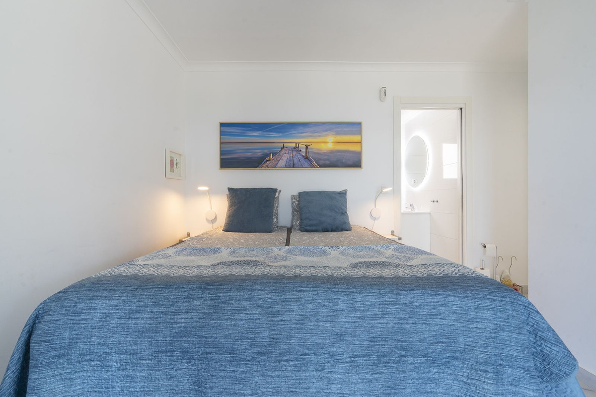 5 Bed Townhouse for sale in La Cala De Mijas Costa Del Sol, Málaga, Spain