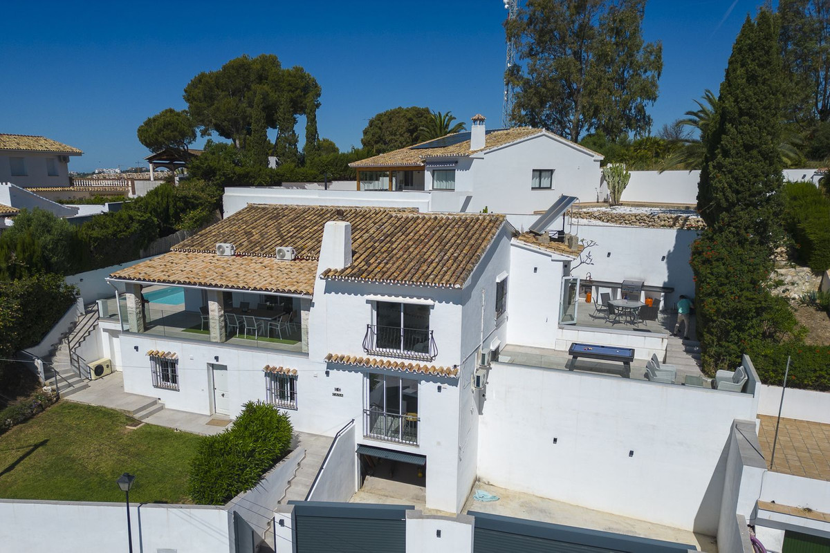 5 Bed Townhouse for sale in La Cala De Mijas Costa Del Sol, Málaga, Spain