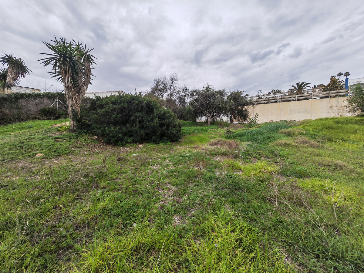 Se vende Terreno Urbano  en Costa Del Sol, Málaga, España
