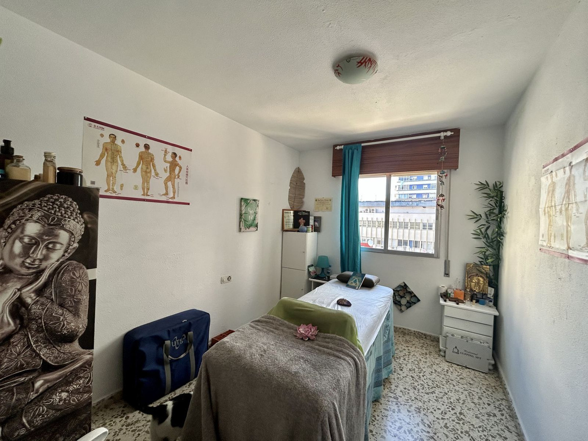 4 Bed Apartment for sale in Torremolinos Centro Costa Del Sol, Málaga, Spain