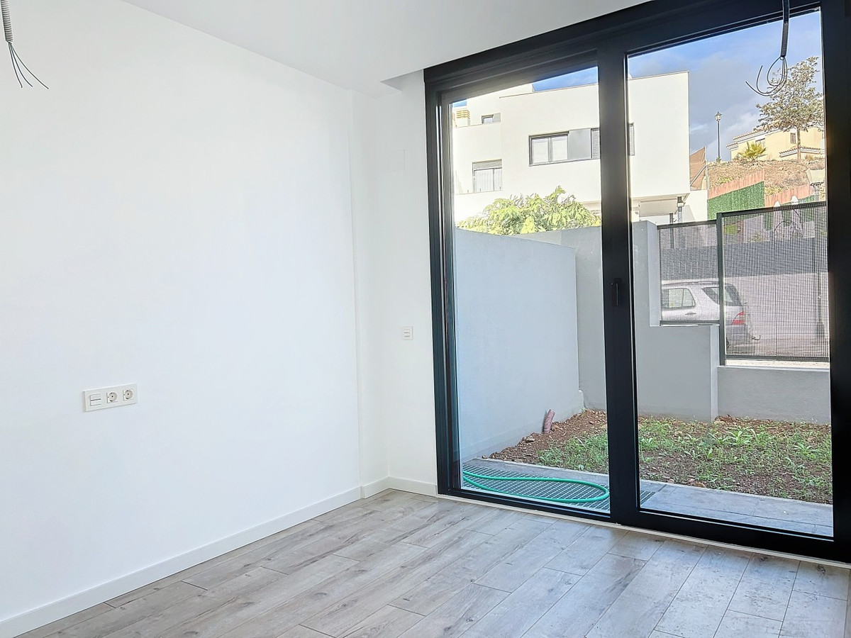 3 Bed Townhouse for sale in Torre Del Mar Costa Del Sol East, Málaga, Spain