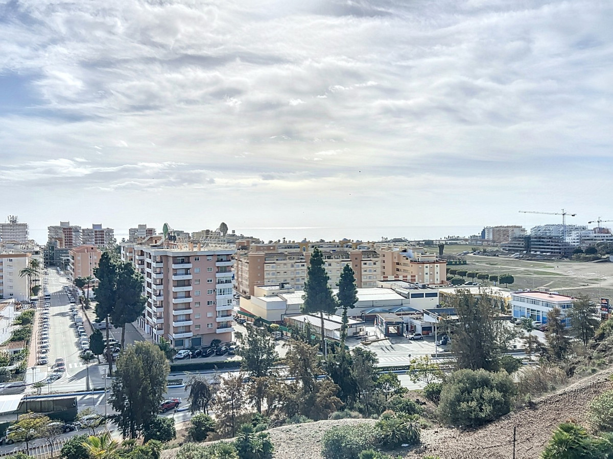 3 Bed Townhouse for sale in Torre Del Mar Costa Del Sol East, Málaga, Spain