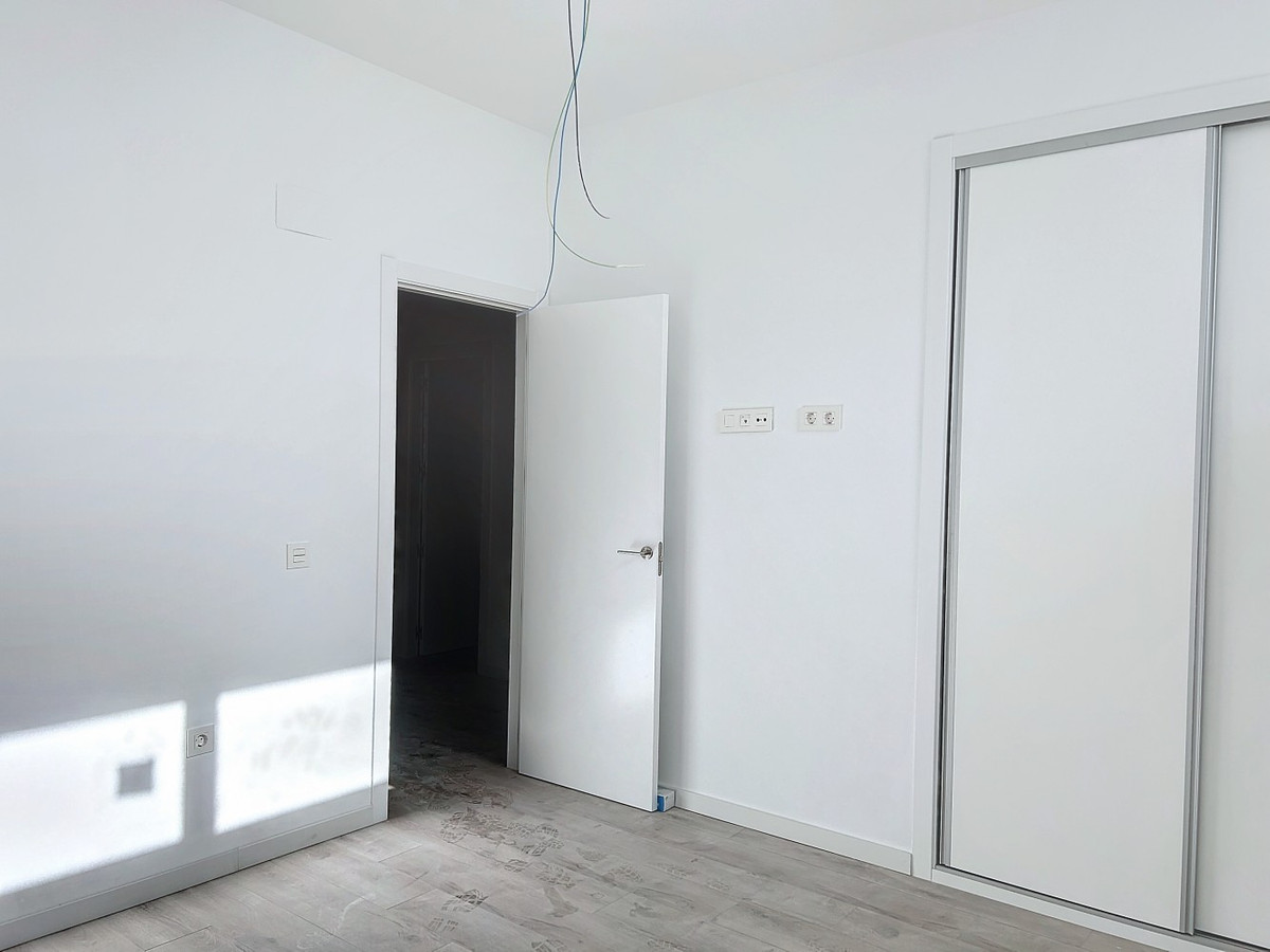 3 Bed Townhouse for sale in Torre Del Mar Costa Del Sol East, Málaga, Spain