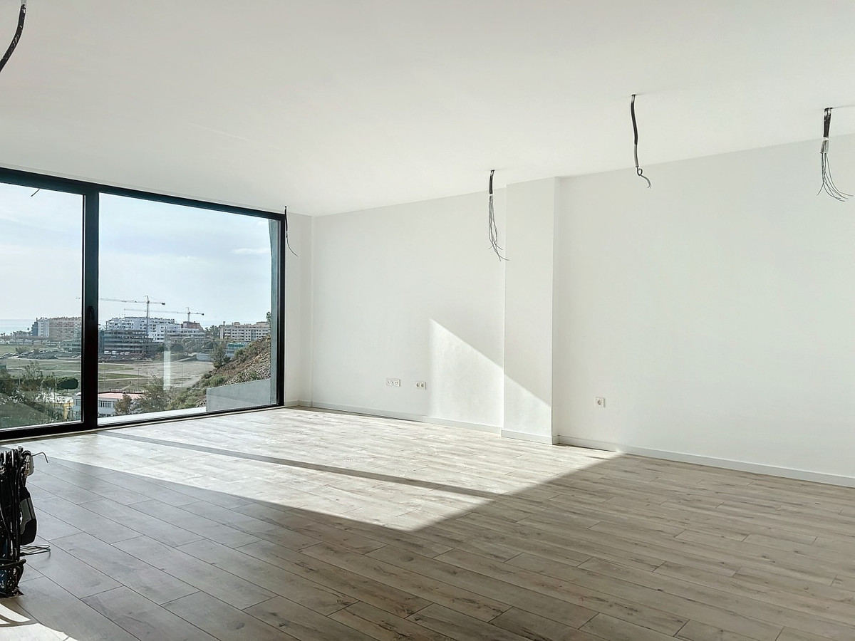 3 Bed Townhouse for sale in Torre Del Mar Costa Del Sol East, Málaga, Spain