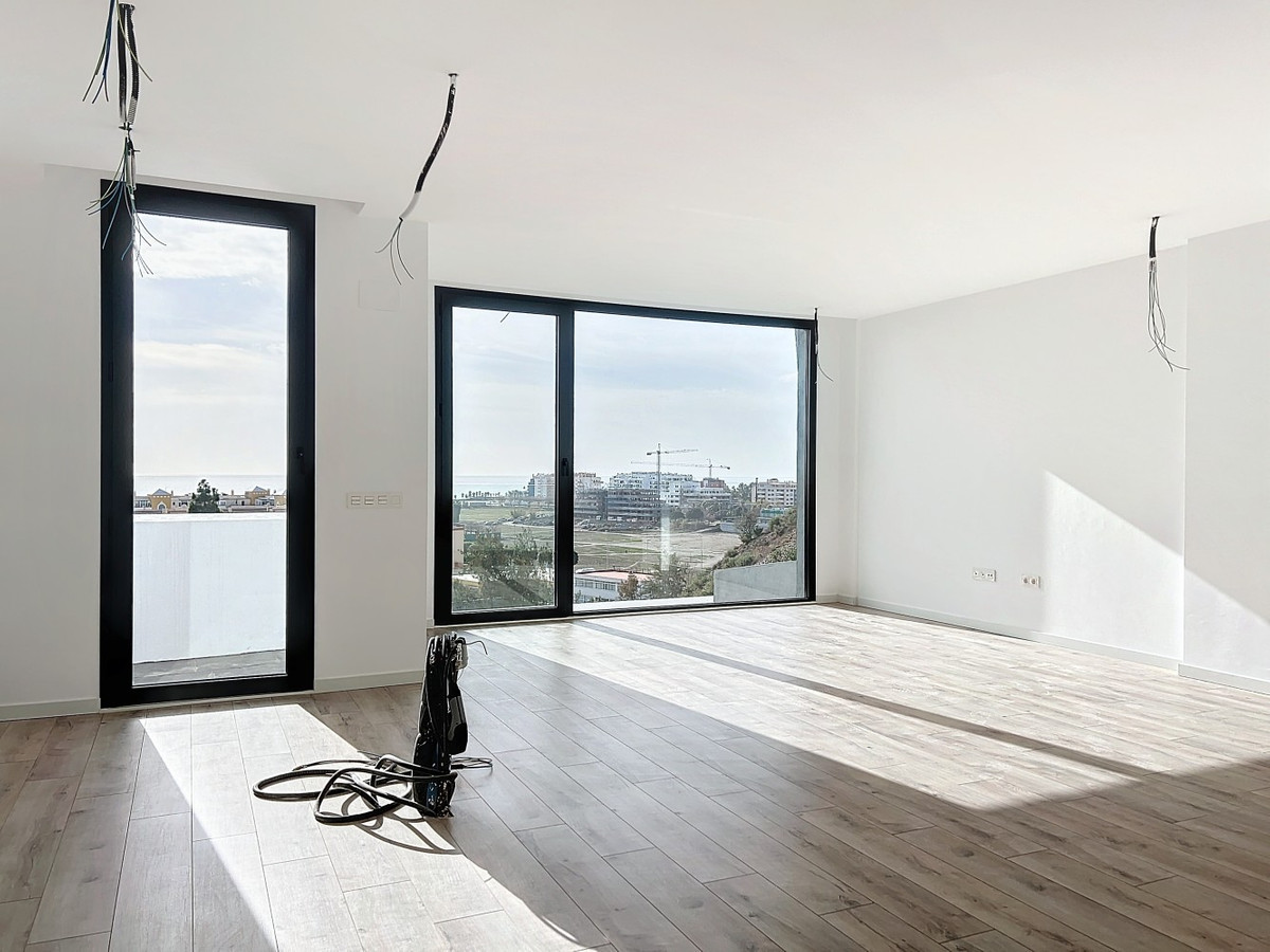 3 Bed Townhouse for sale in Torre Del Mar Costa Del Sol East, Málaga, Spain