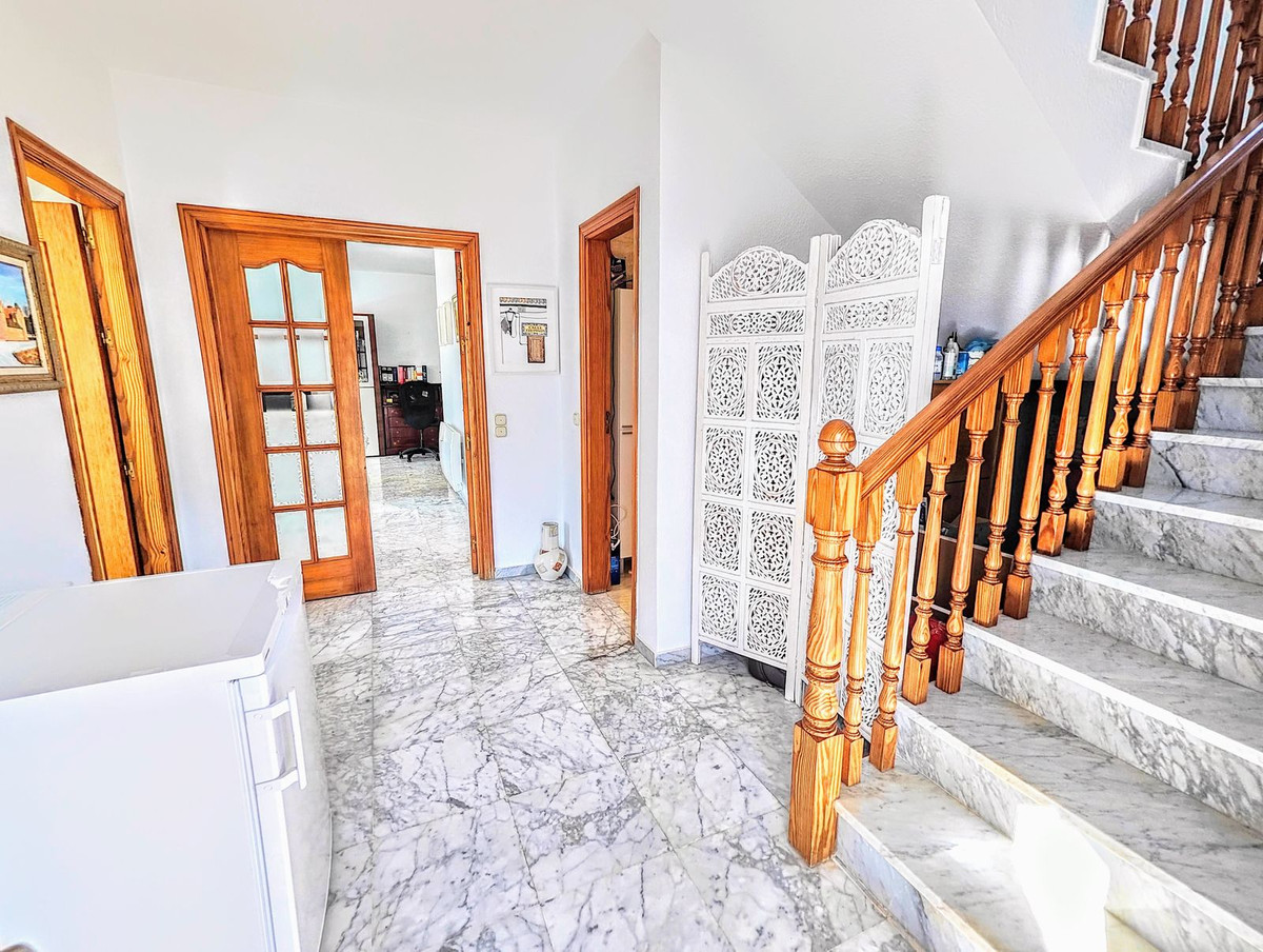 Se vende Villa - Chalet de 4 dormitorios en Costa Del Sol, Málaga, España