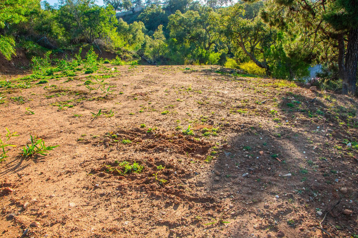 Plots for sale in La Mairena Costa Del Sol, Málaga, Spain