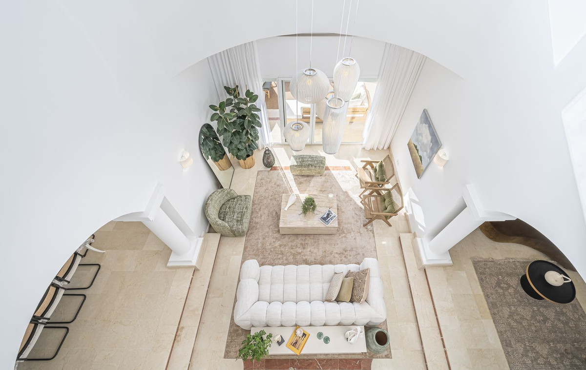 Se vende Villa - Chalet de 7 dormitorios en Costa Del Sol, Málaga, España