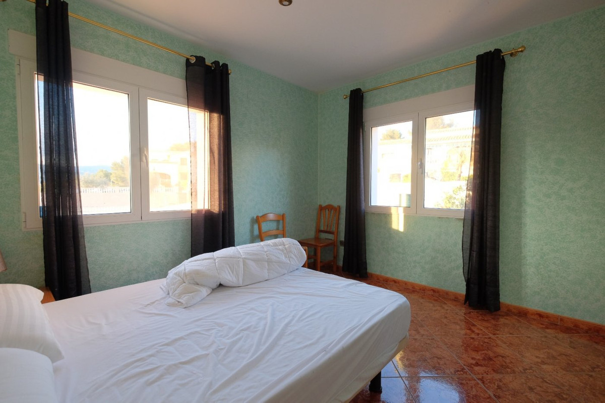 9 Bed Townhouse for sale in Calpe Costa Blanca, Alicante, Spain