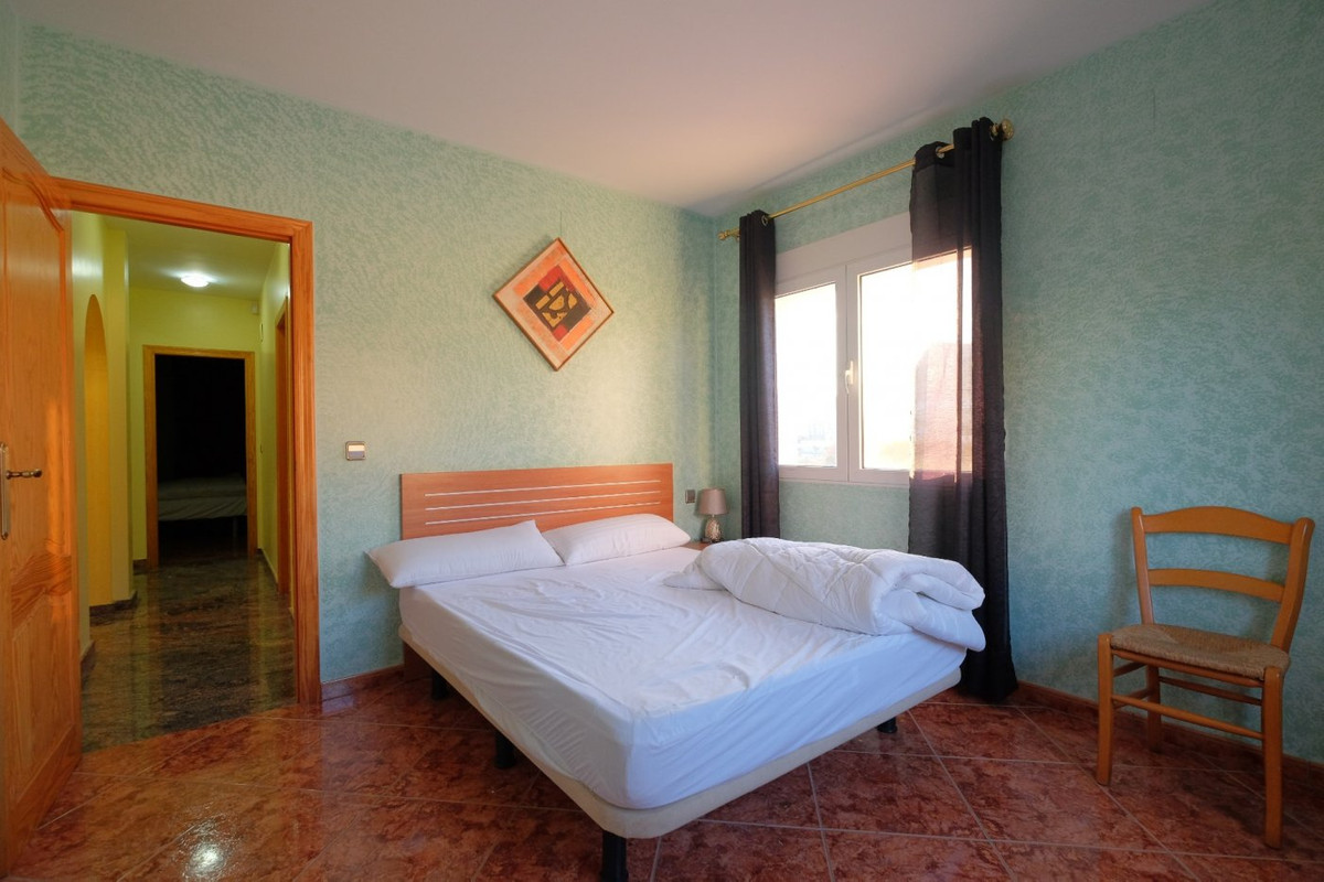 9 Bed Townhouse for sale in Calpe Costa Blanca, Alicante, Spain