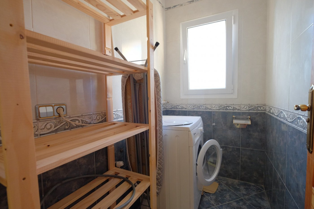 9 Bed Townhouse for sale in Calpe Costa Blanca, Alicante, Spain
