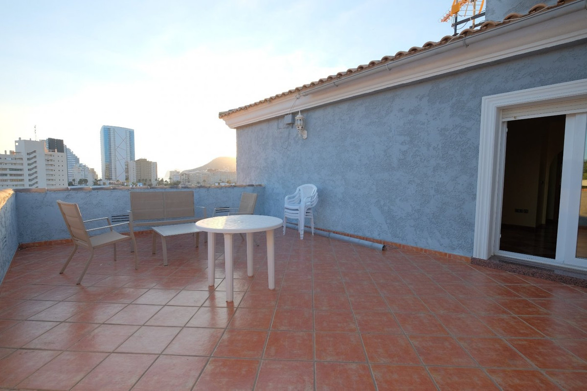 9 Bed Townhouse for sale in Calpe Costa Blanca, Alicante, Spain