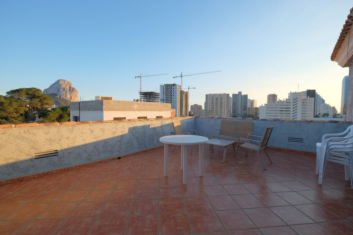 9 Bed Townhouse for sale in Calpe Costa Blanca, Alicante, Spain