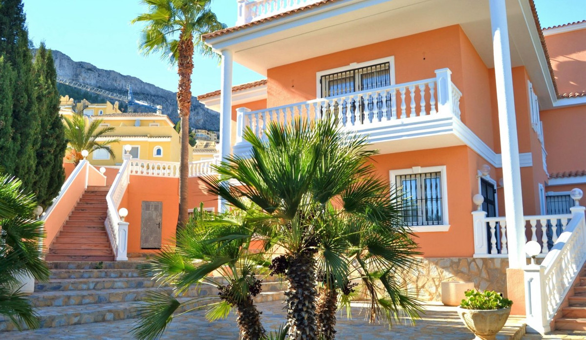 Se vende Villa - Chalet de 5 dormitorios en Costa Blanca, Alicante, España