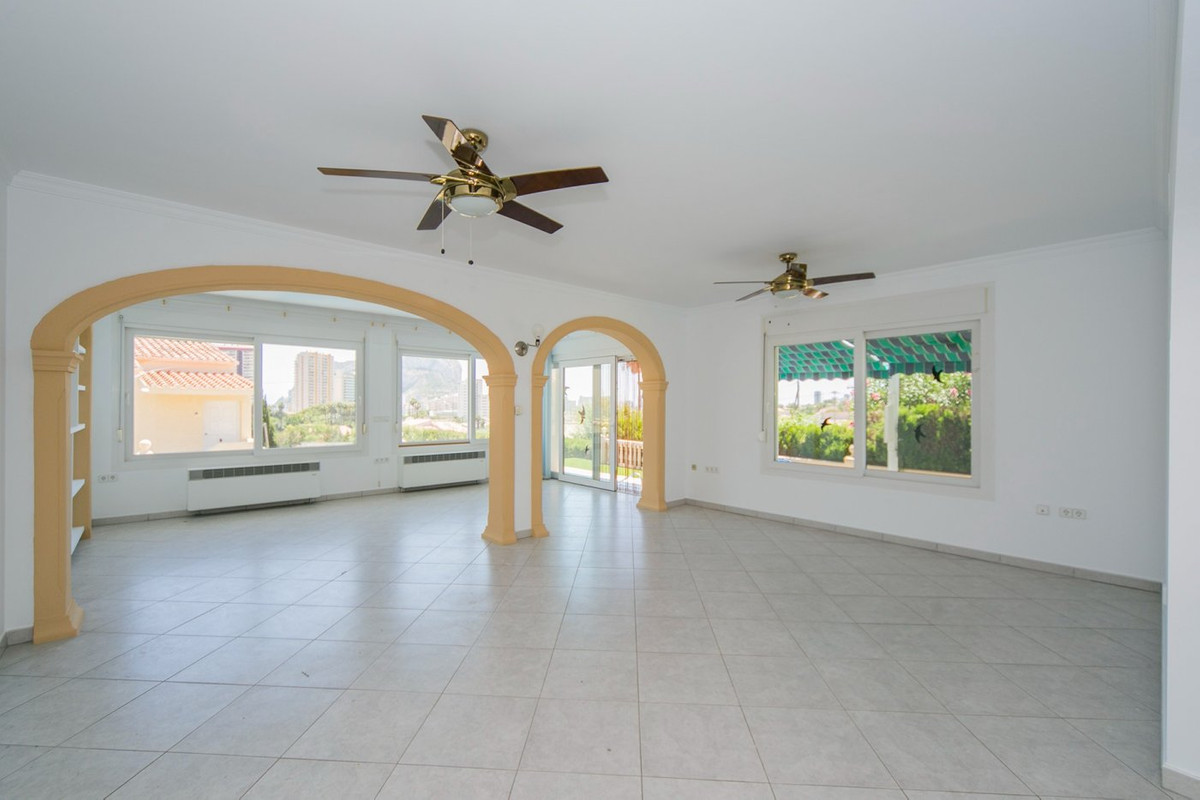 Se vende Villa - Chalet de 3 dormitorios en Costa Blanca, Alicante, España