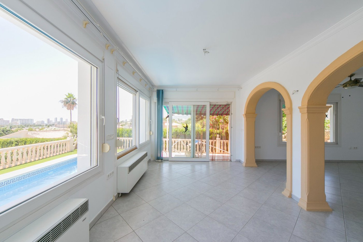 Se vende Villa - Chalet de 3 dormitorios en Costa Blanca, Alicante, España