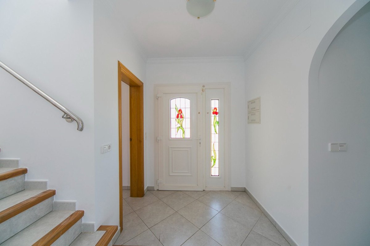 Se vende Villa - Chalet de 3 dormitorios en Costa Blanca, Alicante, España