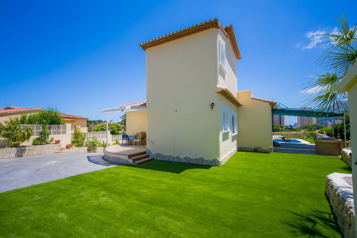 Se vende Villa - Chalet de 3 dormitorios en Costa Blanca, Alicante, España