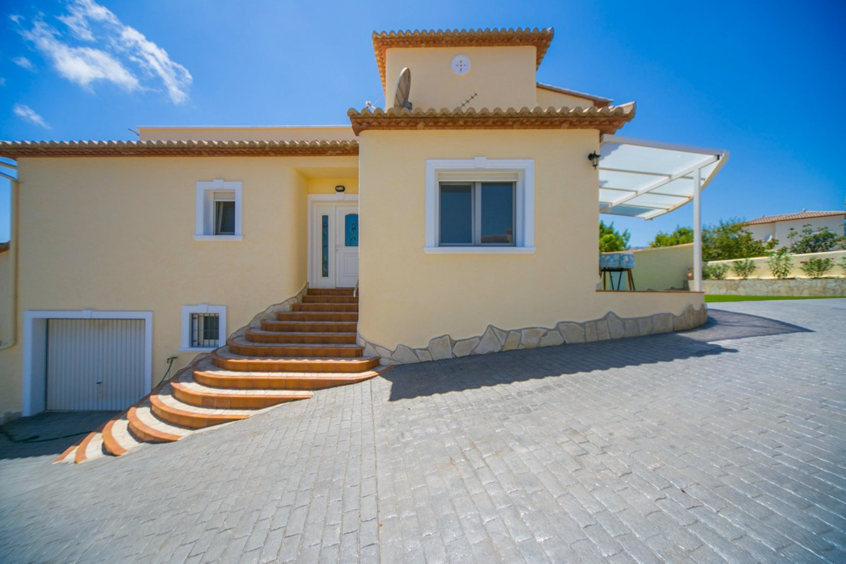 Se vende Villa - Chalet de 3 dormitorios en Costa Blanca, Alicante, España