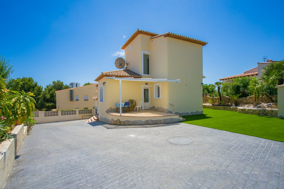 Se vende Villa - Chalet de 3 dormitorios en Costa Blanca, Alicante, España
