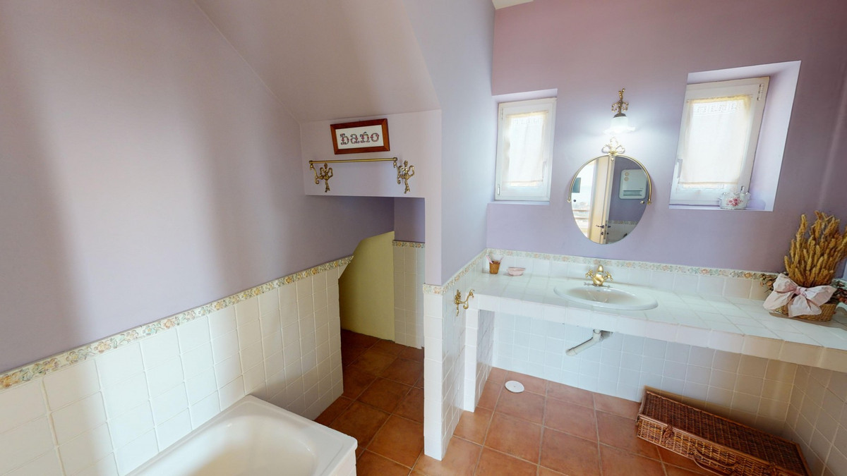 3 Bed Townhouse for sale in Torrox Costa Del Sol East, Málaga, Spain