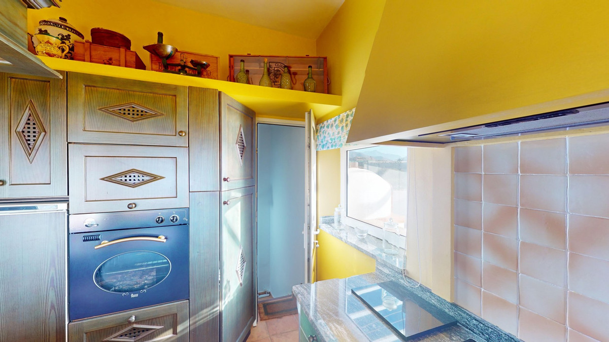 3 Bed Townhouse for sale in Torrox Costa Del Sol East, Málaga, Spain