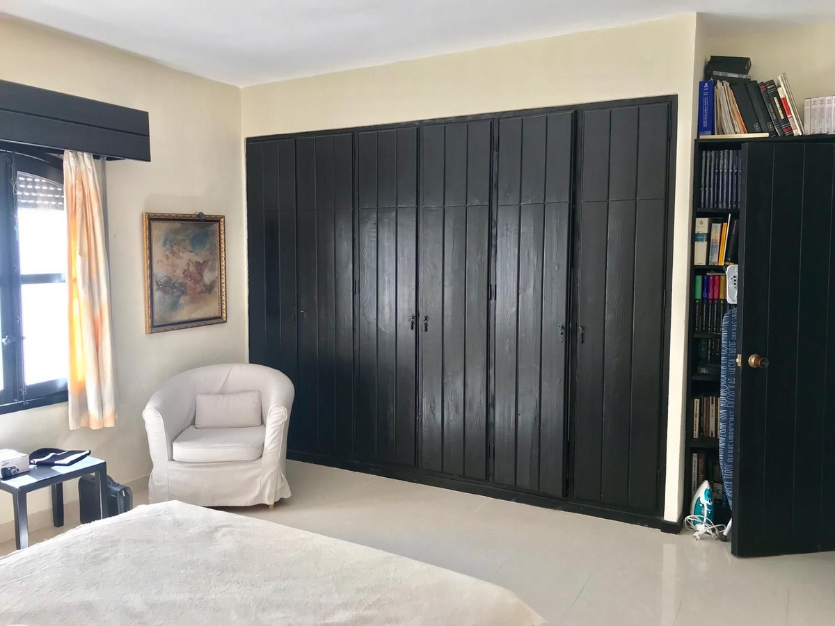 Se vende Apartamento Planta Media de 2 dormitorios en Costa Del Sol, Málaga, España