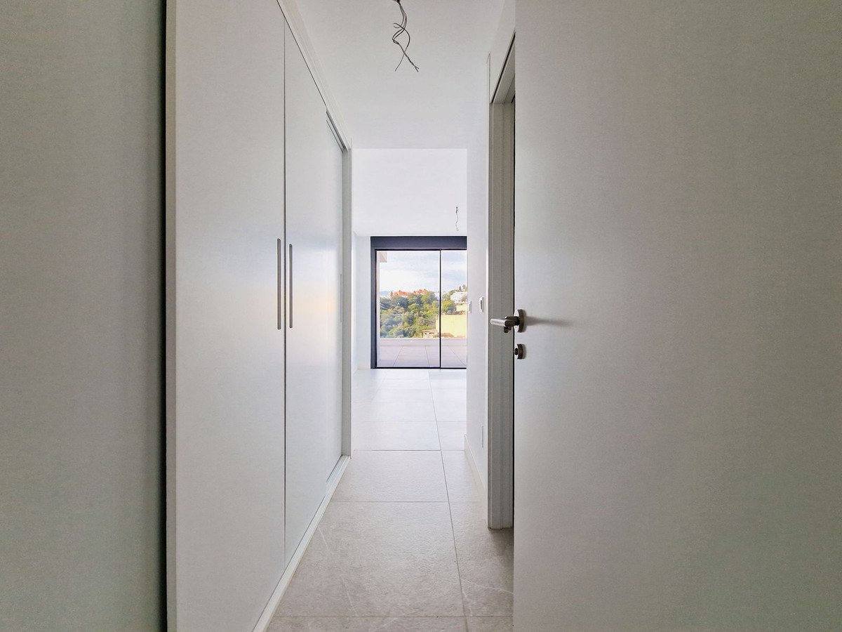 2 Bed Apartment for sale in Artola Costa Del Sol, Málaga, Spain