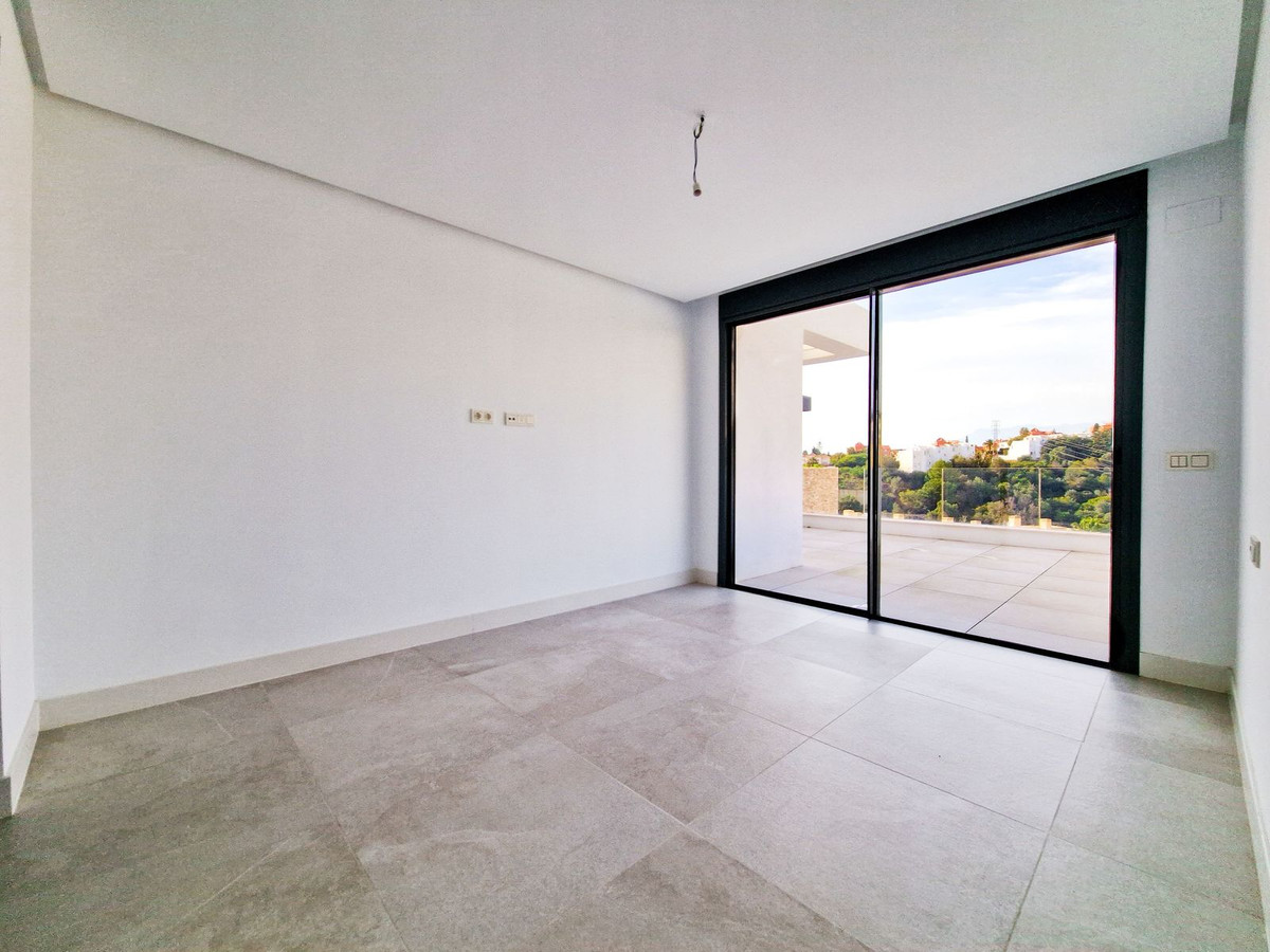 2 Bed Apartment for sale in Artola Costa Del Sol, Málaga, Spain