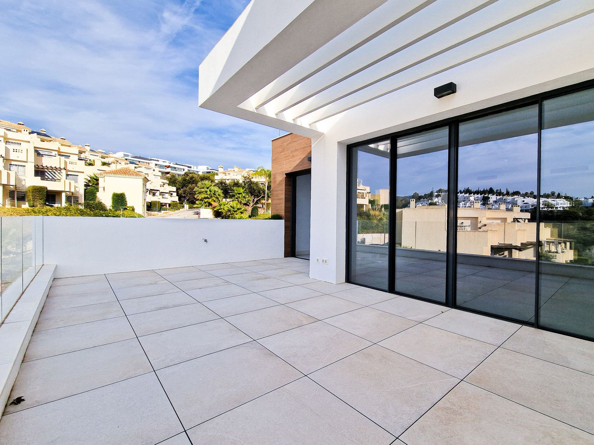2 Bed Apartment for sale in Artola Costa Del Sol, Málaga, Spain