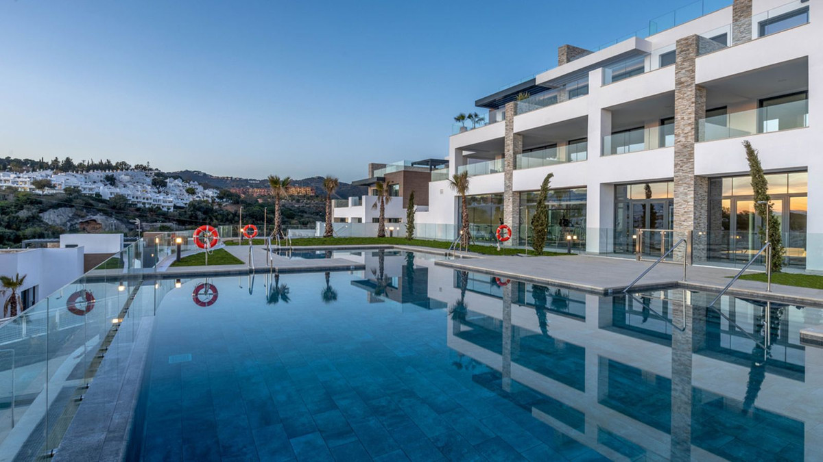 2 Bed Apartment for sale in Artola Costa Del Sol, Málaga, Spain