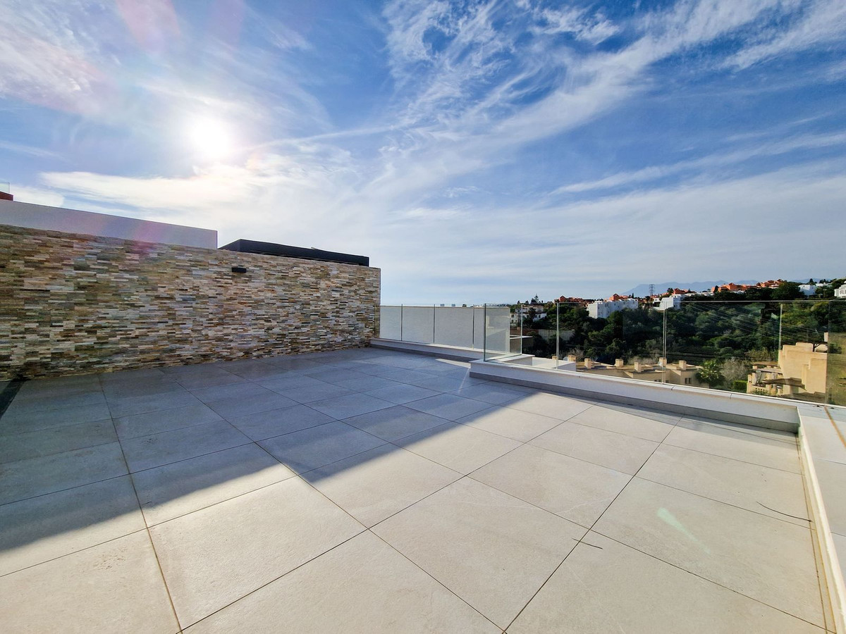 2 Bed Apartment for sale in Artola Costa Del Sol, Málaga, Spain