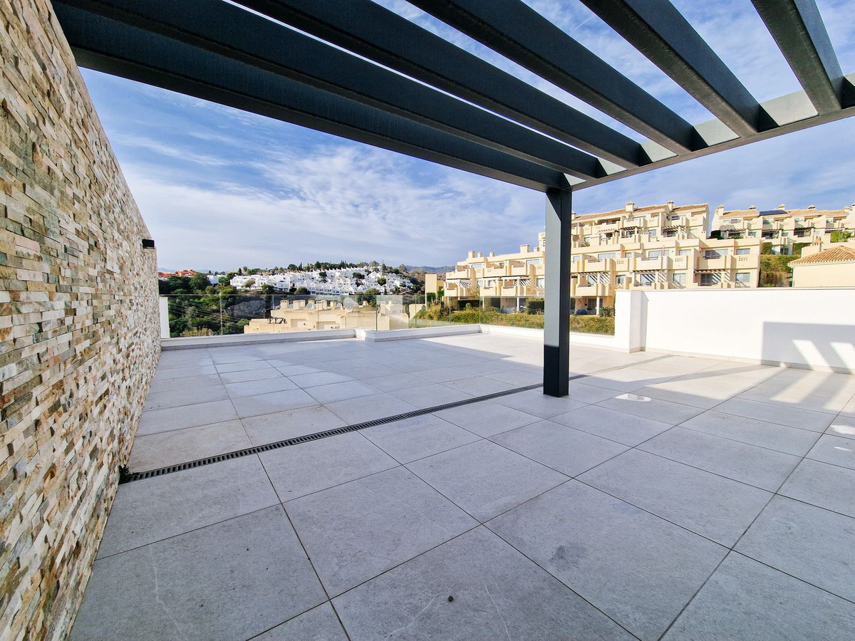 2 Bed Apartment for sale in Artola Costa Del Sol, Málaga, Spain