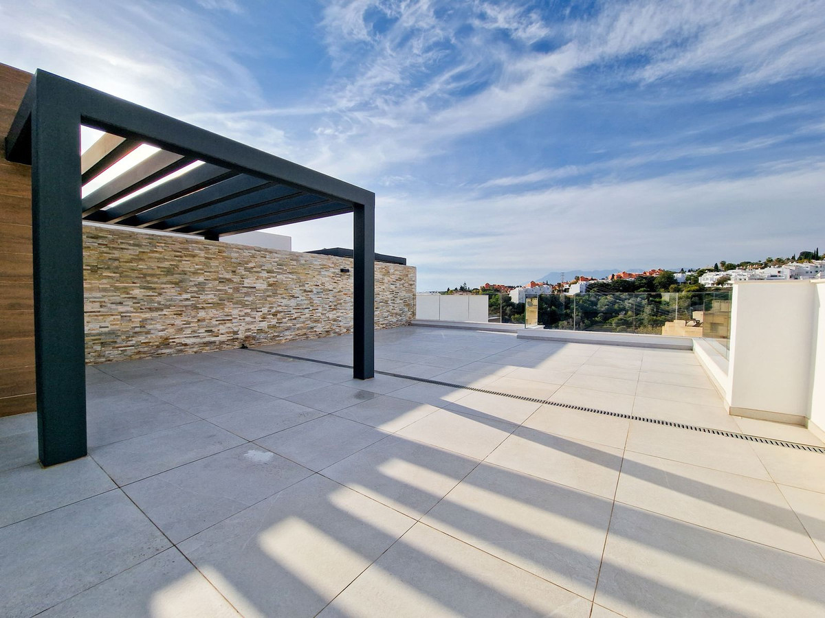 2 Bed Apartment for sale in Artola Costa Del Sol, Málaga, Spain