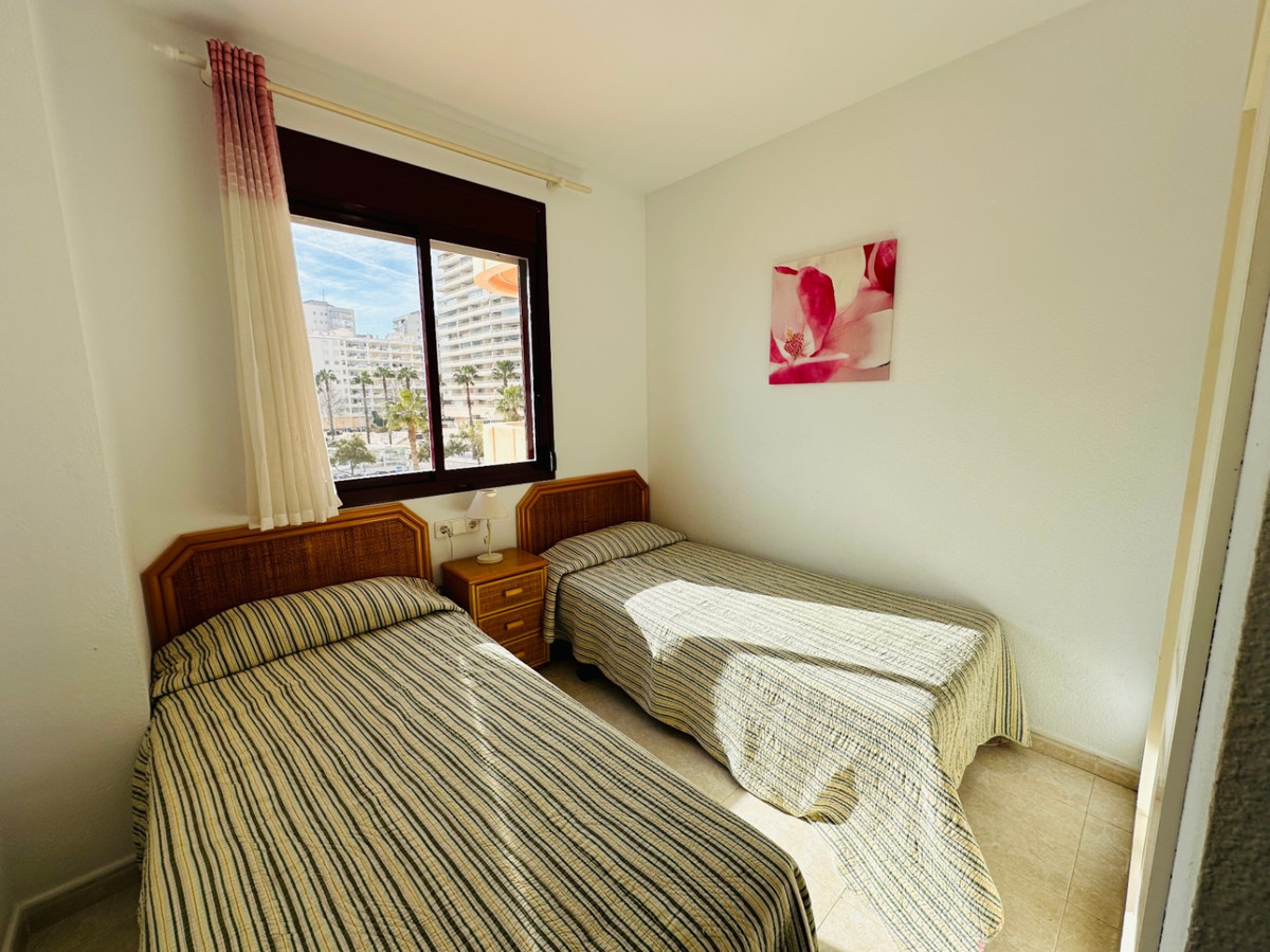 Se vende Apartamento Planta Baja de 2 dormitorios en Costa Blanca, Alicante, España