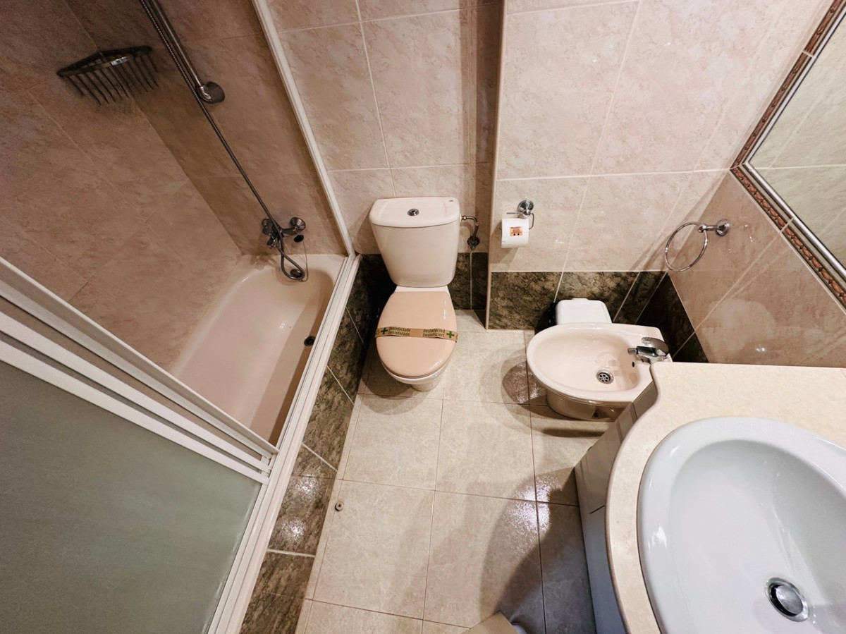 Se vende Apartamento Planta Baja de 2 dormitorios en Costa Blanca, Alicante, España