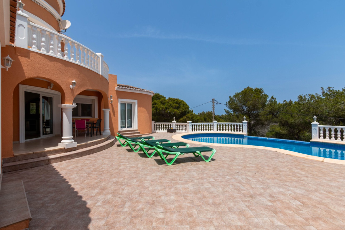 Se vende Villa - Chalet de 3 dormitorios en Costa Blanca, Alicante, España