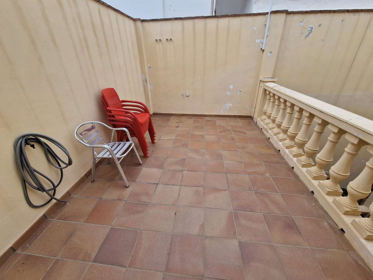 Se vende Villa - Chalet de 5 dormitorios en Costa Del Sol, Málaga, España