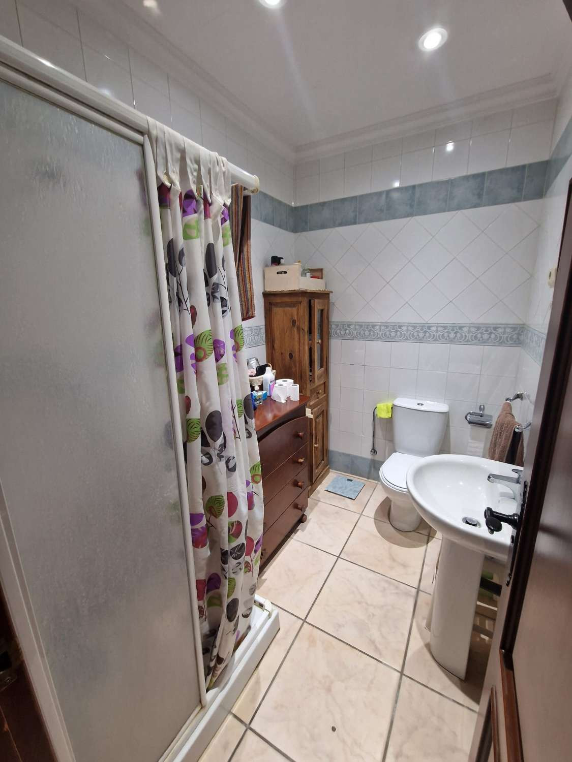 Se vende Villa - Chalet de 5 dormitorios en Costa Del Sol, Málaga, España