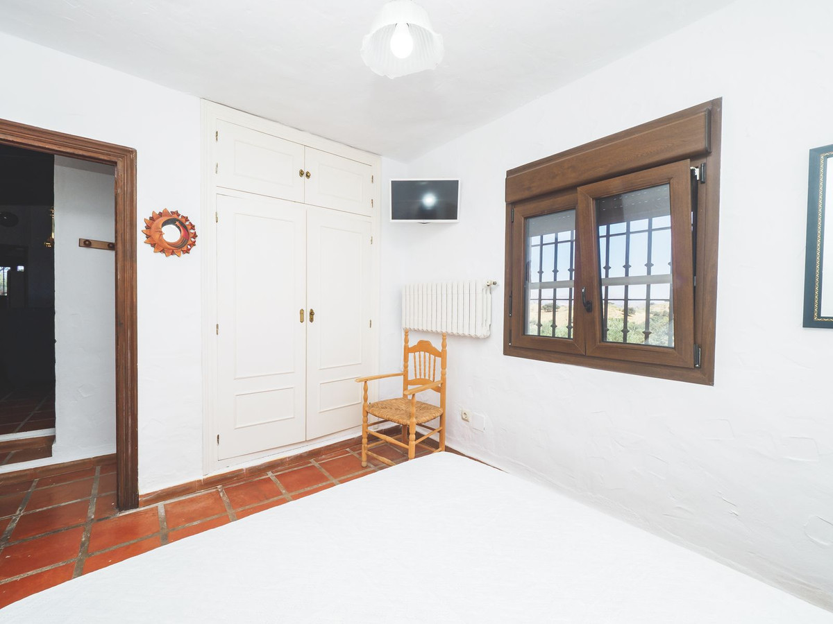 Se vende Casa de Invitados de 5 dormitorios en Costa Del Sol, Málaga, España