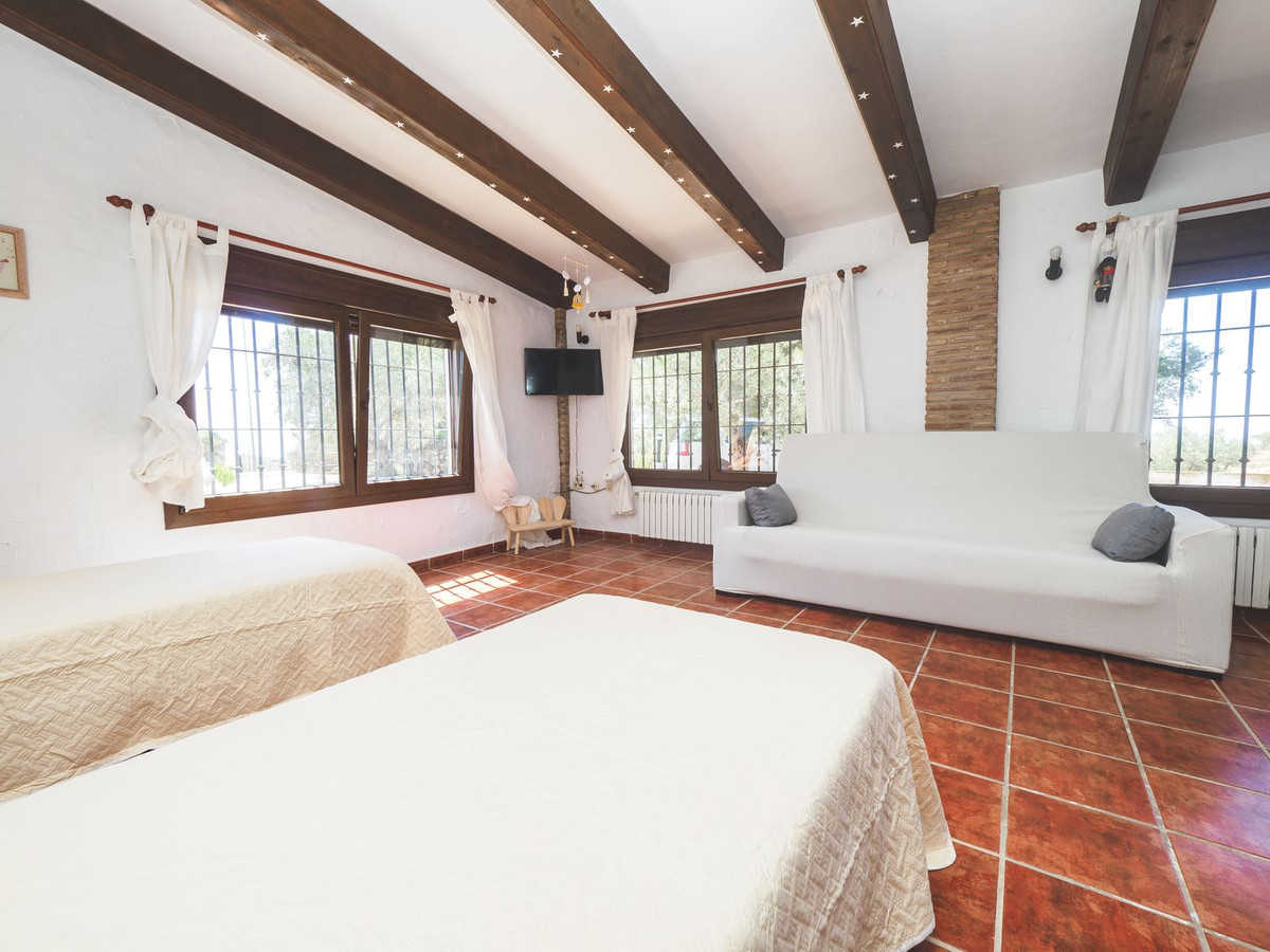 Se vende Casa de Invitados de 5 dormitorios en Costa Del Sol, Málaga, España