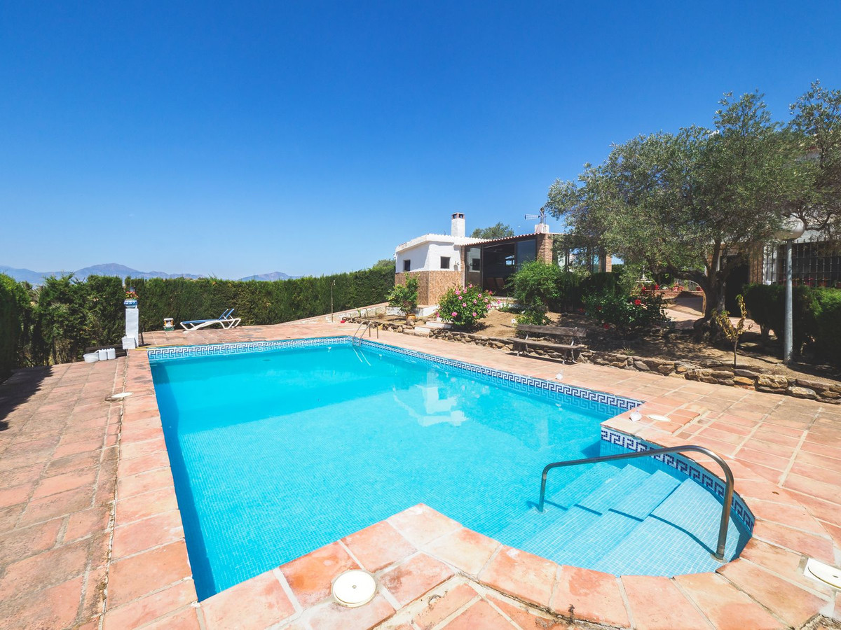 Se vende Casa de Invitados de 5 dormitorios en Costa Del Sol, Málaga, España