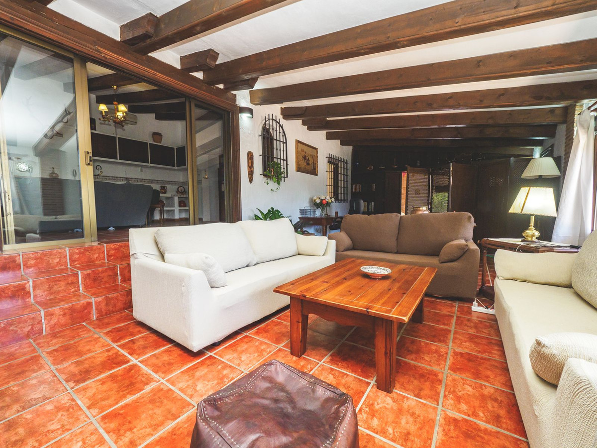 Se vende Casa de Invitados de 5 dormitorios en Costa Del Sol, Málaga, España