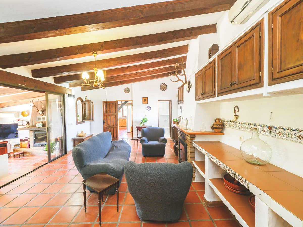 Se vende Casa de Invitados de 5 dormitorios en Costa Del Sol, Málaga, España