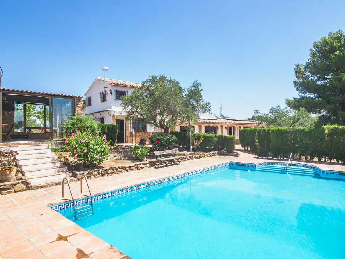 Se vende Casa de Invitados de 5 dormitorios en Costa Del Sol, Málaga, España